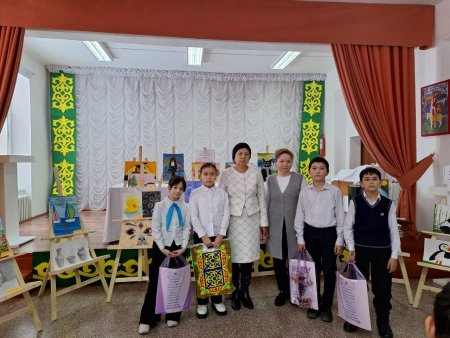 "Бейнелеу өнері әлемінде"
