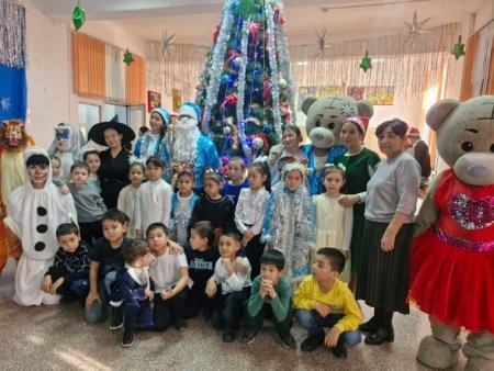 “ҚОШ КЕЛДІҢ, ЖАҢА ЖЫЛ!”