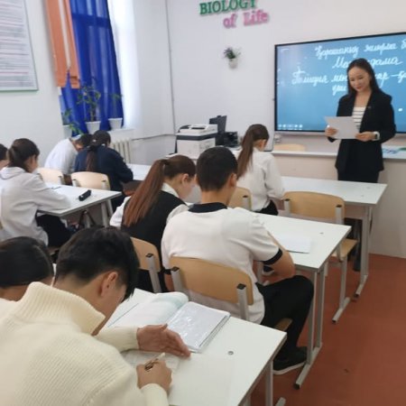 ПОЛИЦИЯ ЖӘНЕ БАЛАЛАР – ҚАУІПСІЗДІК ҮШІН БІРГЕ